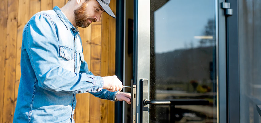 Frameless Glass Storefront Door Locks Replacement in Wasco, CA