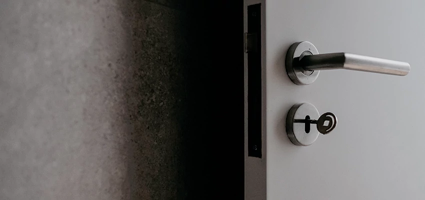 Front Door Handle Repair And Installation in Wasco, CA